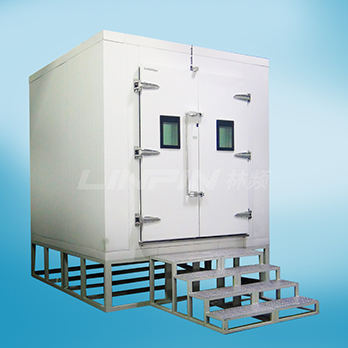鹽霧試驗(yàn)箱
